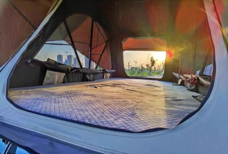 Rooftop Tent446240549839851529