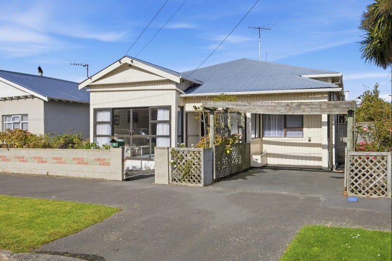Image 1 of 25