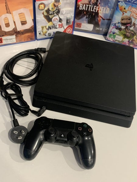 PlayStation 4 slim 1TB +games Carousel 2