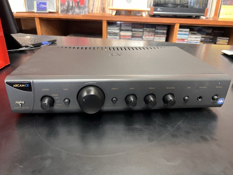 ARCAM Alpha 7 Integrated Amplifier Carousel 1