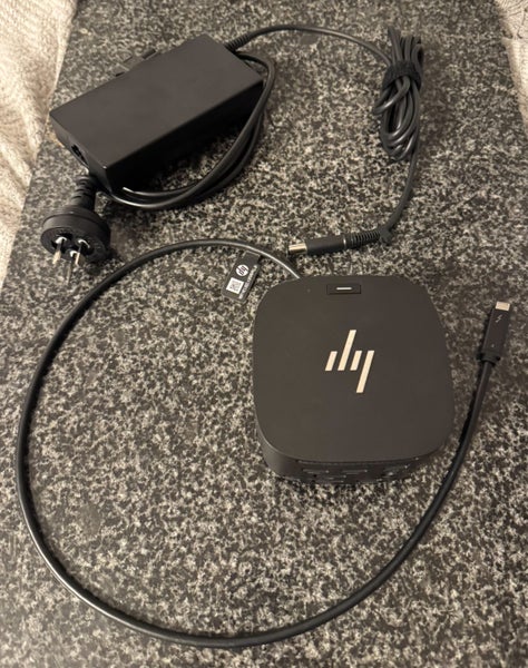 HP G4 Thunderbolt 4 120W Dock / Docking Station Carousel 1