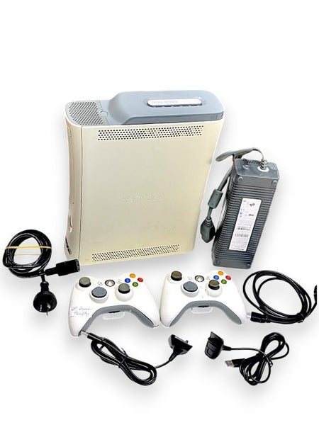 Xbox 360 Console Bundle (White OG Model) Carousel 1
