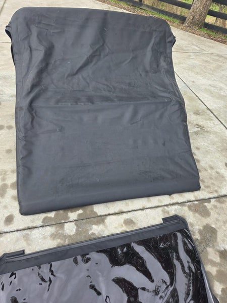Jeep Wrangler Soft Top with Oem Hardware Carousel 2