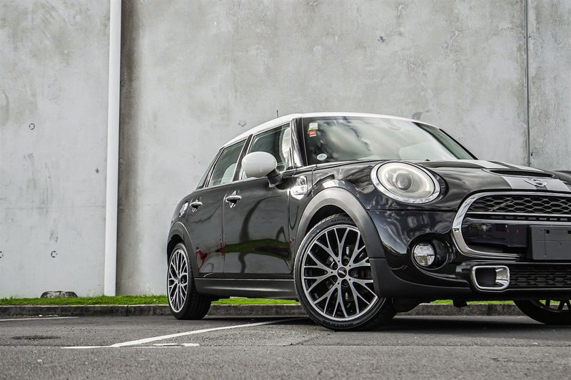 2015 MINI Cooper S 2.0440789290829762563