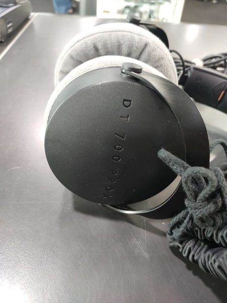 Beyerdynamic Headphones - DT700 Pro X - B13199129-1 Carousel 2