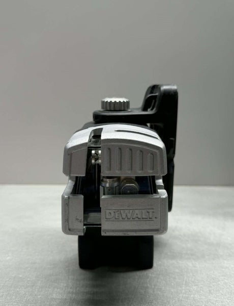 DeWALT DW089-XE 3 Beam Line Laser– Self Levelling – Tested Carousel 2