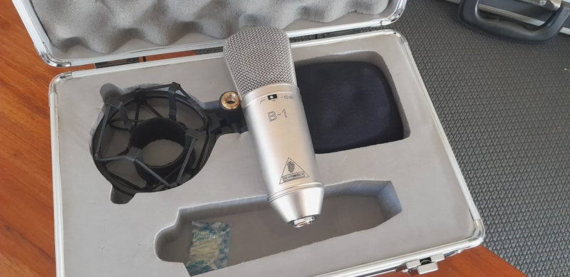 Behringer Microphones Carousel 2