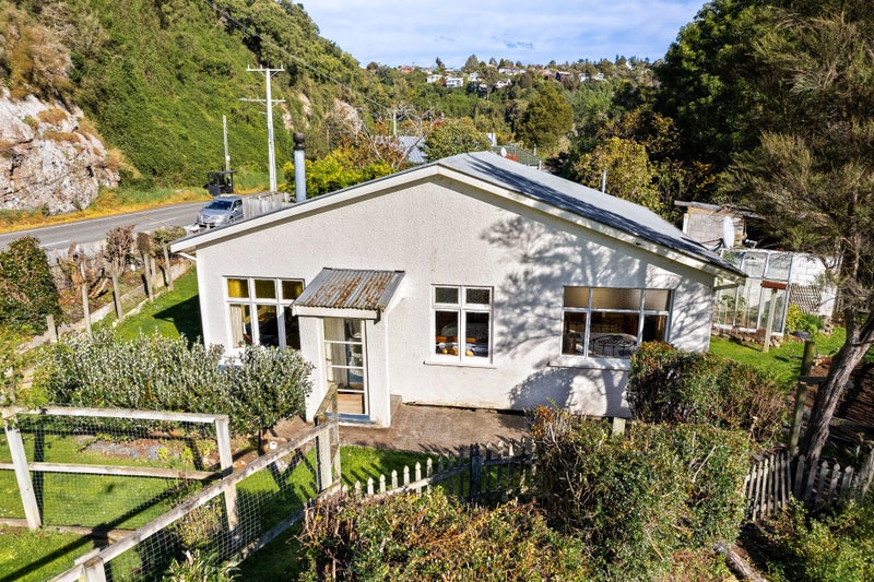 Image 1 of 28