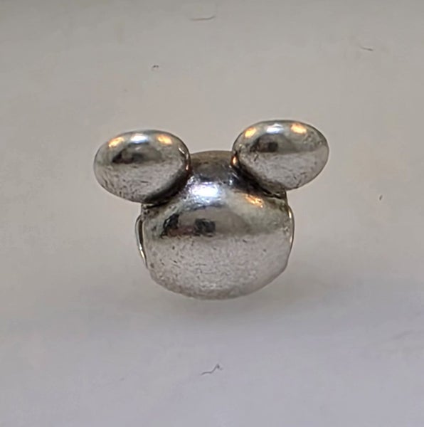 Pandora x Disney Mickey Mouse Charm Carousel 2