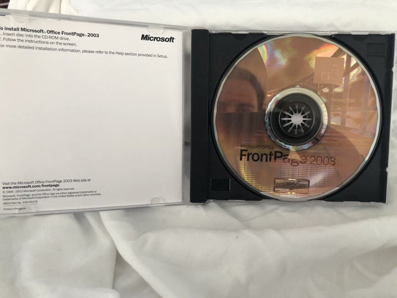 Microsoft Office Front Page 2003 Carousel 2
