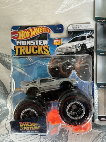Hot Wheels Bundle Lamborghini, Cosworth,Skyline Carousel 3