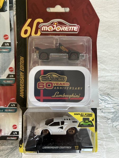 Hot Wheels Bundle Lamborghini, Cosworth,Skyline Carousel 2