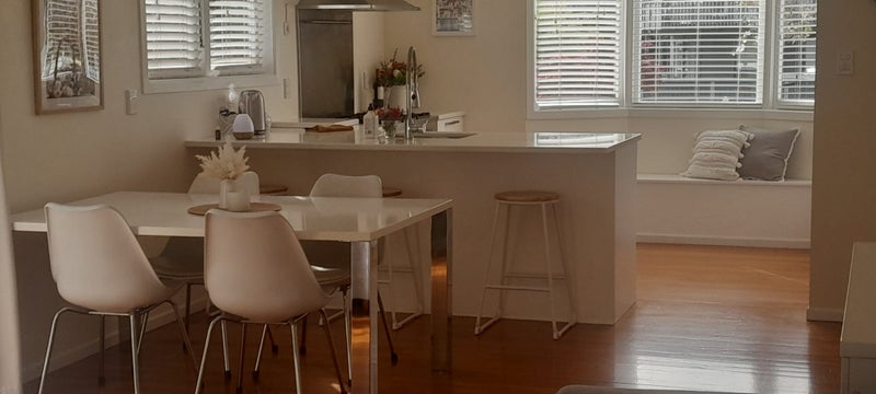 Pyes Pa, 1 bedroom