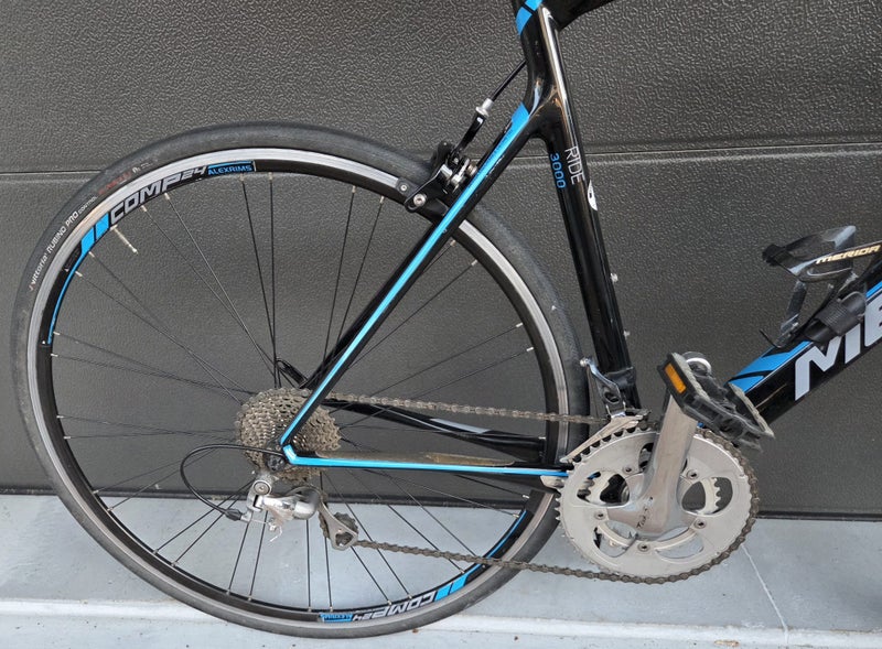 Merida Ride 3000 Carbon Fiber – Large Frame- Ready to ride Carousel 2
