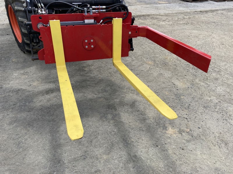 Euro Hitch Box Turner Rotating Pallet Forks Carousel 1