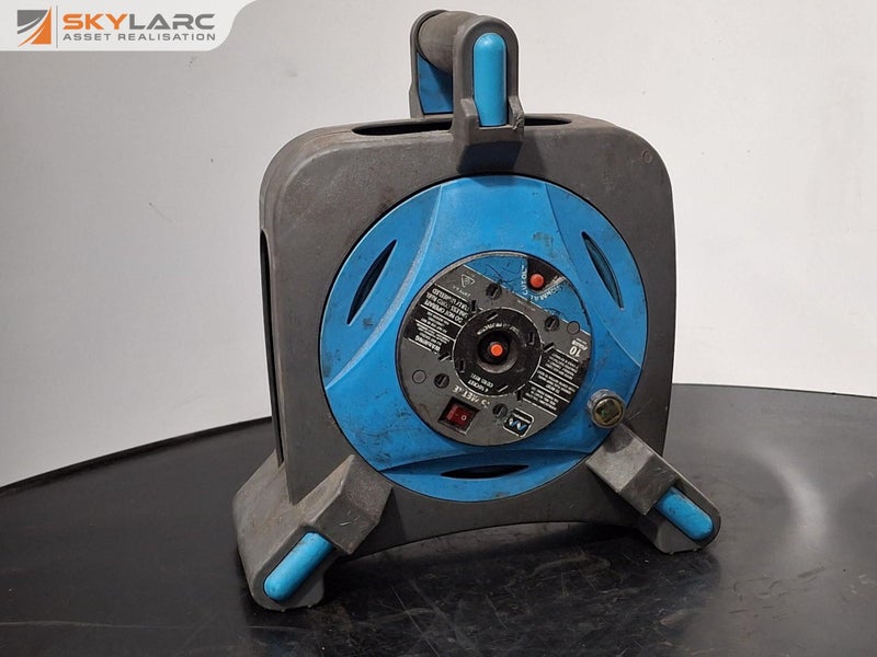 25m Extension Reel Carousel 1