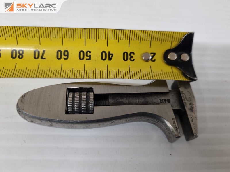 King Dck No.0 Vintage Mini Adjustable Wrench Carousel 2
