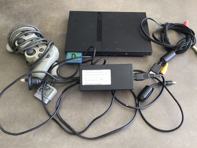 PlayStation 2 (Slim) plus Accessories Carousel 1