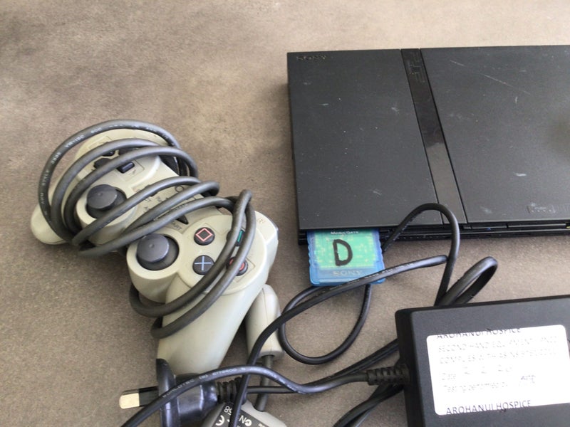 PlayStation 2 (Slim) plus Accessories Carousel 2