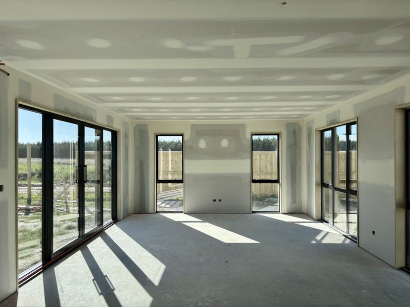 Image 3 of 8