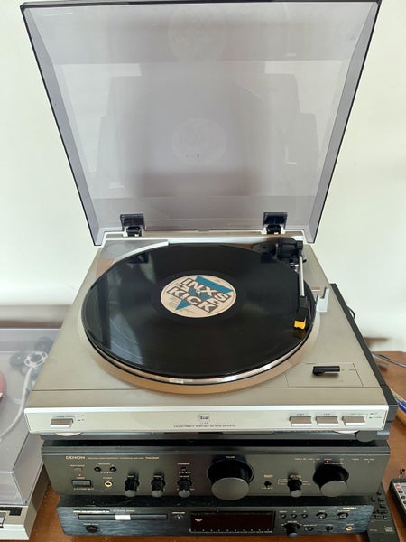 Dual CS410 Turntable Carousel 1