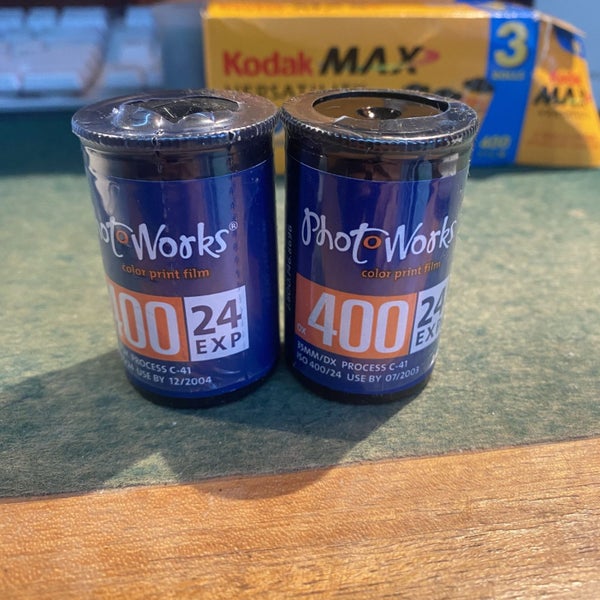 VTG PhotoWorks 400 Color Print Film 35mm x24 Exp Process C-41 SEALED Expired x 2 Carousel 1