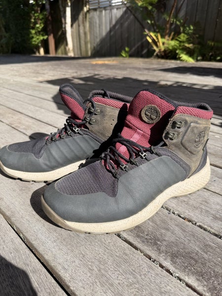 Timberland low cut boots shoes size US10.5