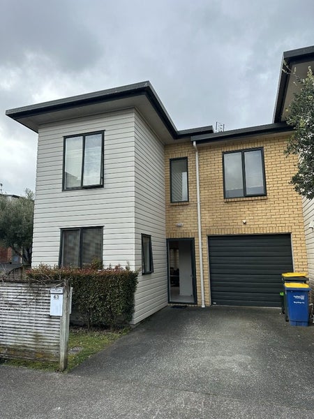 Image 1 of 11