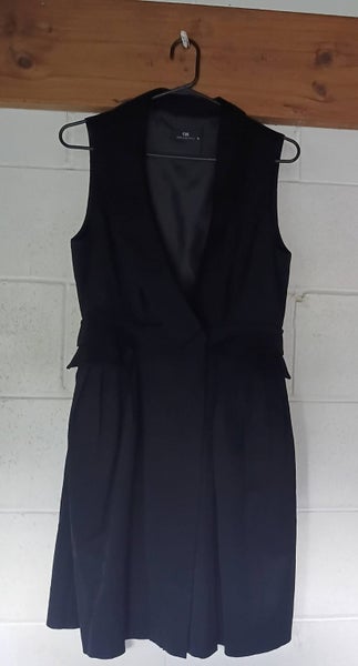 Cue - Tailored Black Dress Carousel 2