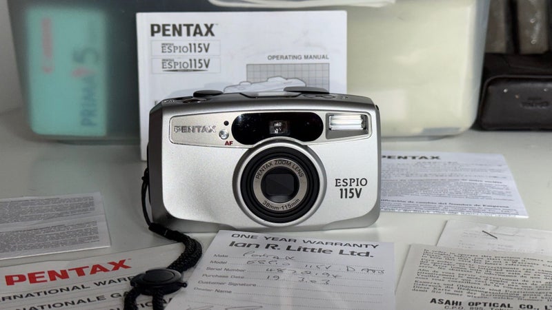 Pentax Espio 115V quartz date Carousel 1