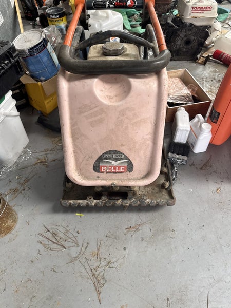 Belle compactor443602496149278720