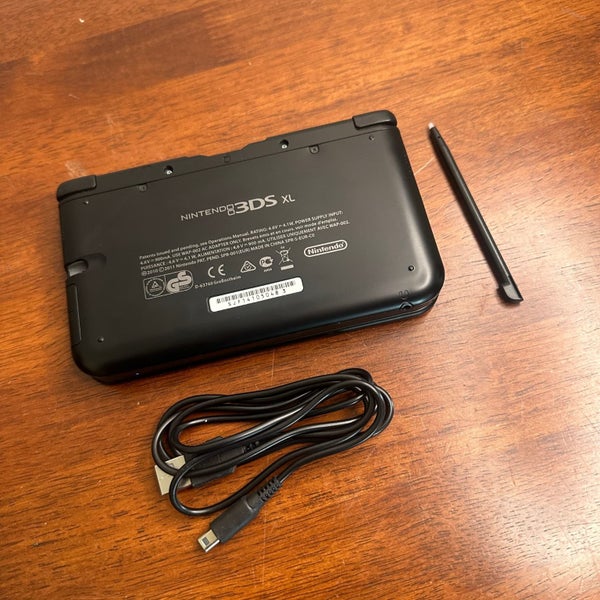 mint black nintendo 3DS XL console Carousel 6