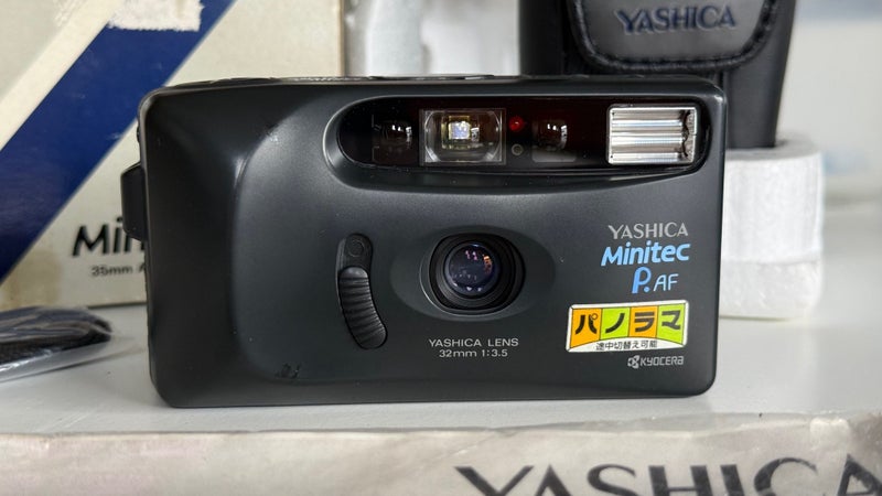 Yashica Minitec P. AF Carousel 2