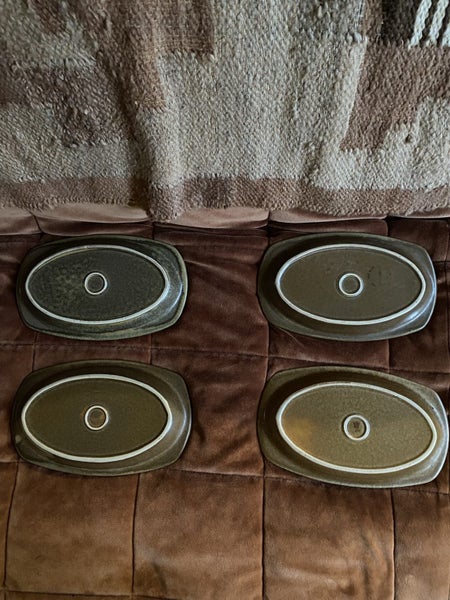 Pottery Temuka Plates x4 Carousel 2