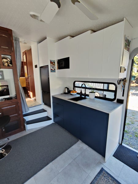 Tiny home on wheels443818168236134403