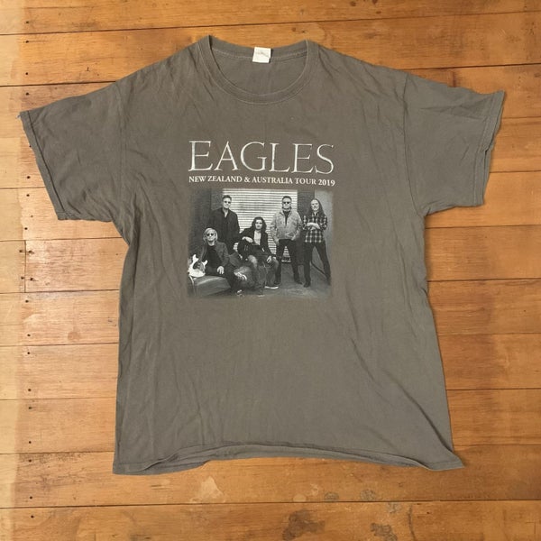 Eagles 2019 Oceania Tour Shirt Carousel 1