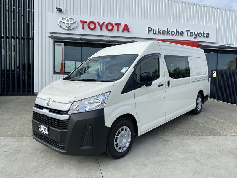 2025 Toyota Hiace ZX 2.8DT 6AT