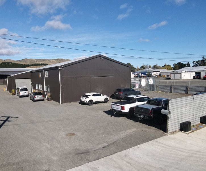 Image 1 of 20