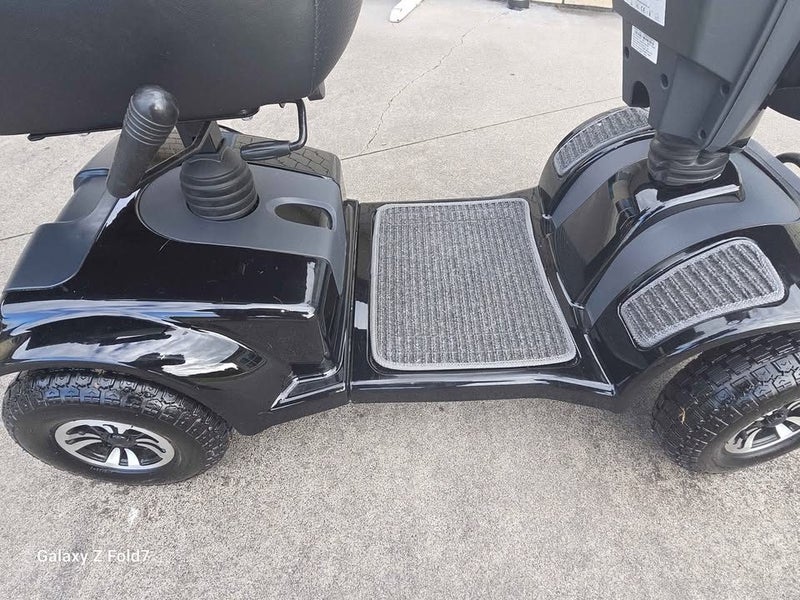 MOBILITY SCOOTER: Heartway PF6KS (2024)