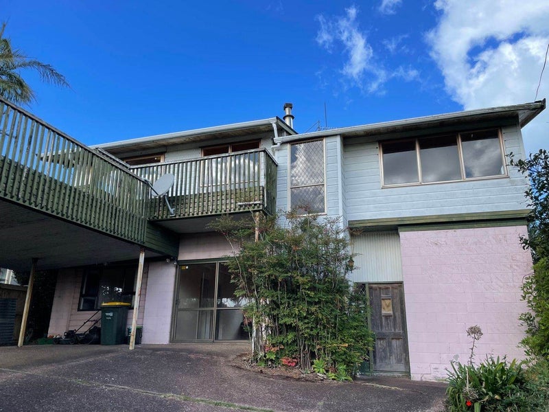 Image 1 of 14