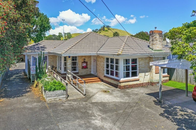 Image 1 of 17