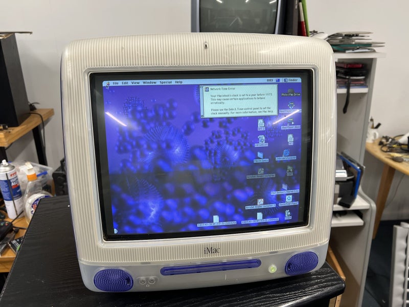 Apple iMac G3 Indigo. Carousel 1