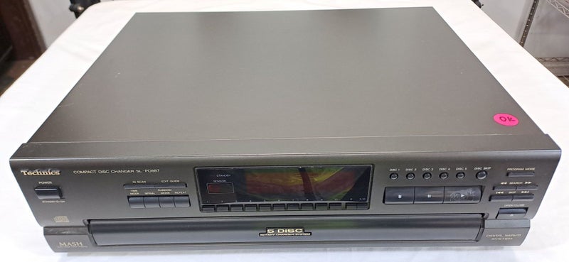 Technics SL-PD887 5 Disk CD Player Carousel 1