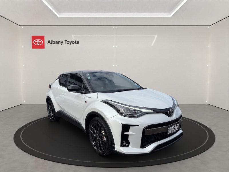 2023 Toyota C-HR GR Sport 1.8P HV ECVT FWD SUV/...