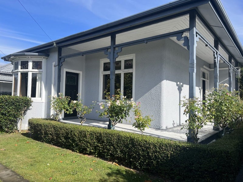 Image 1 of 18