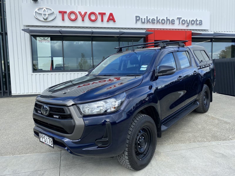 2022 Toyota Hilux SR 2.8DT 6AT 4WD Double Cab
