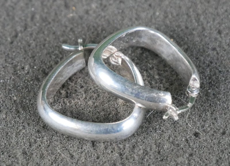 Attractive Contemporary Design "Squared Off" Hoop Sterling Silver Earrings Carousel 1