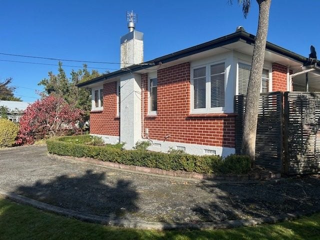 Image 1 of 10