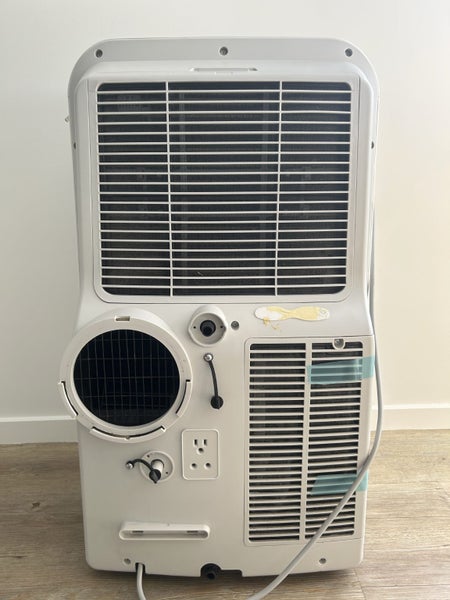 Dimplex Portable Air Conditioner Carousel 2