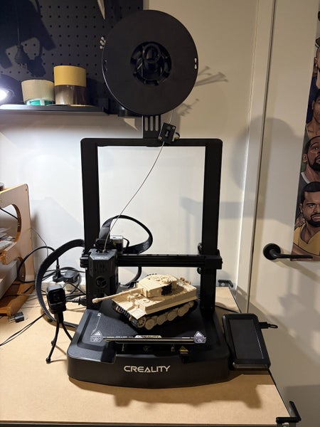 Creality Ender-3 V3 SE 3D Printer-near new condition Carousel 2